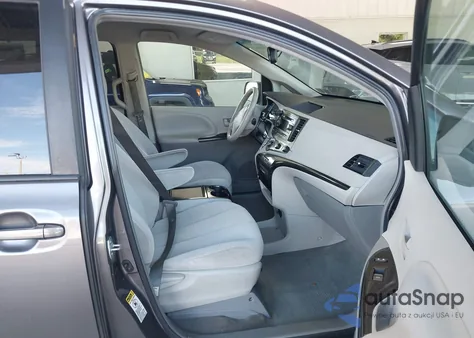 2012 Toyota Sienna Le V6 8 Passenger из США, поврежденный, VIN 5TDKK3DC6CS193748